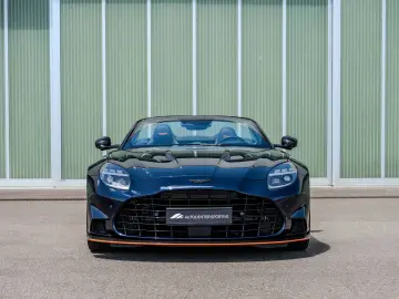 ASTON MARTIN Vanquish Volante Q CARBON GLOSS BLACK BESPOKE