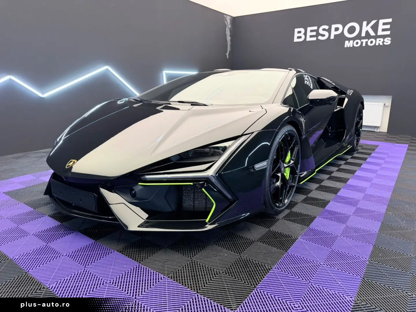 LAMBORGHINI Revuelto- Ad Personan- Carbon- Sonos