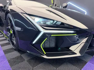 LAMBORGHINI Revuelto- Ad Personan- Carbon- Sonos