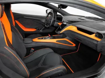LAMBORGHINI Revuelto Arancio Apodis  Corsa Tex