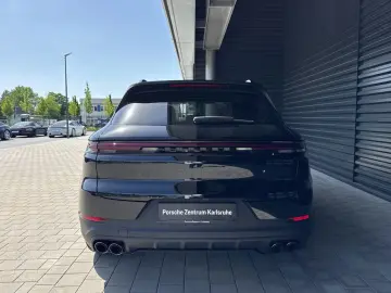 Porsche Cayenne E-Hybrid Sport Chrono