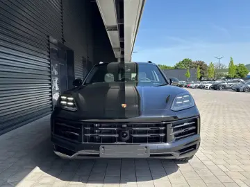 Porsche Cayenne E-Hybrid Sport Chrono