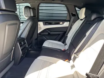 Porsche Cayenne E-Hybrid Sport Chrono