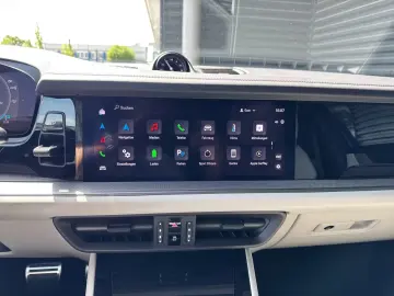 Porsche Cayenne E-Hybrid Sport Chrono