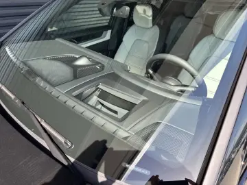Porsche Cayenne E-Hybrid Sport Chrono