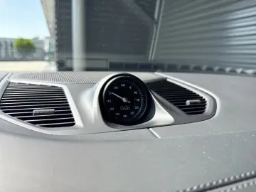 Porsche Cayenne E-Hybrid Sport Chrono
