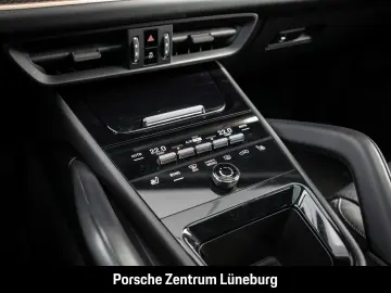 PORSCHE Cayenne E-Hybrid Coupe InnoDrive Sportabgas HUD