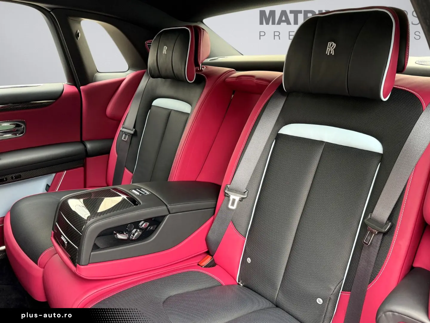 ROLLS ROYCE Ghost BlackBadge Series ll TheatrePicnic BeSpoke