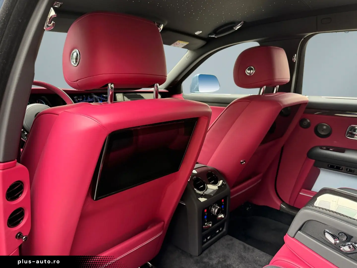 ROLLS ROYCE Ghost BlackBadge Series ll TheatrePicnic BeSpoke