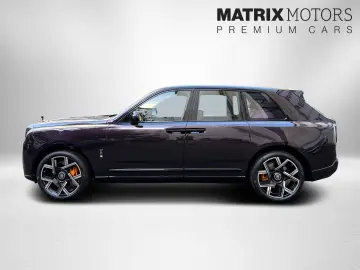 ROLLS ROYCE Cullinan Black Badge Series II ShootingStar 23