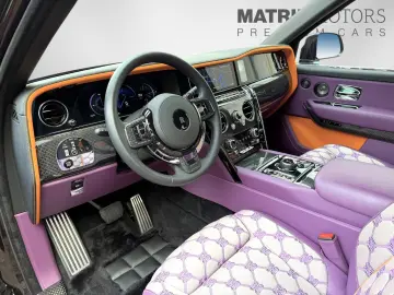 ROLLS ROYCE Cullinan Black Badge Series II ShootingStar 23