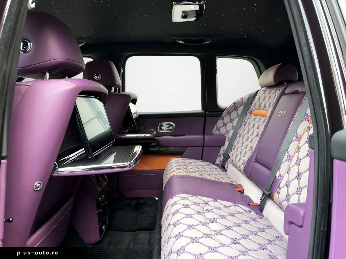 ROLLS ROYCE Cullinan Black Badge Series II ShootingStar 23