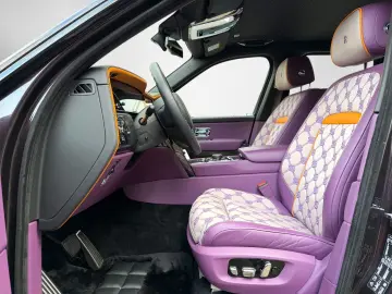 ROLLS ROYCE Cullinan Black Badge Series II ShootingStar 23