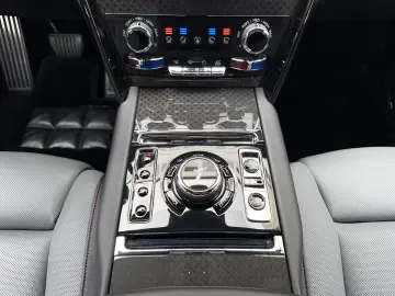 ROLLS ROYCE Cullinan Black Badge Series II 23  Lounge Seats