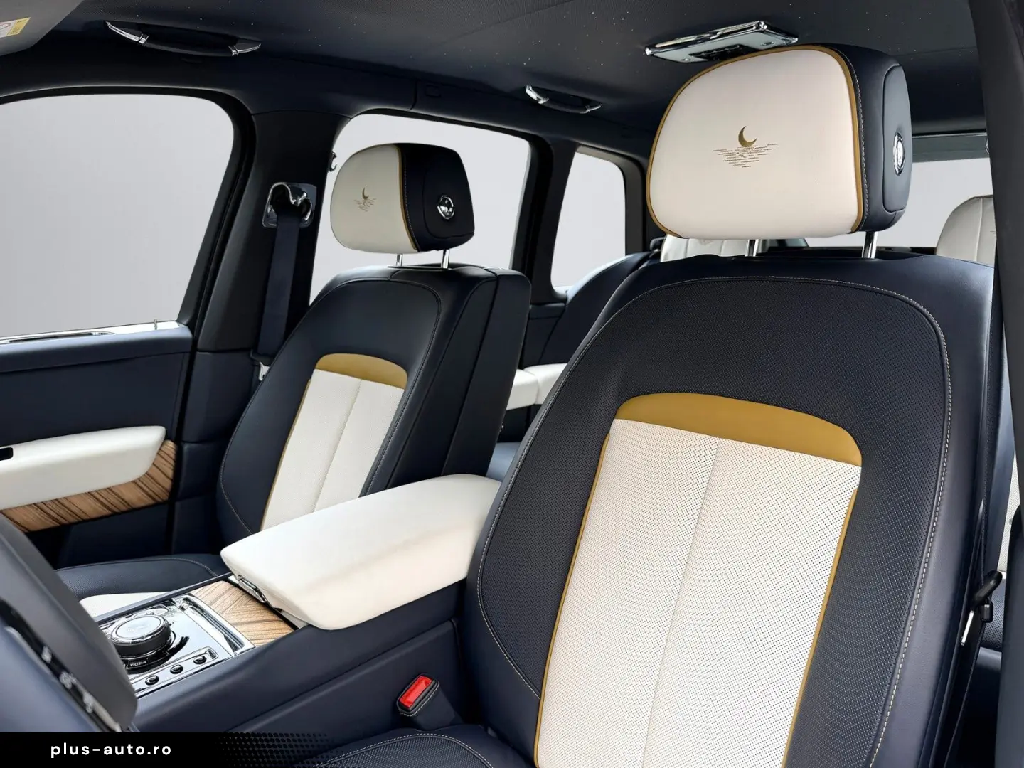 ROLLS ROYCE Cullinan 4 Seats Shooting Star Picnic Tables