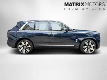 ROLLS ROYCE Cullinan 4 Seats Shooting Star Picnic Tables