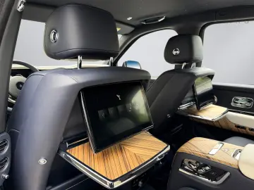 ROLLS ROYCE Cullinan 4 Seats Shooting Star Picnic Tables