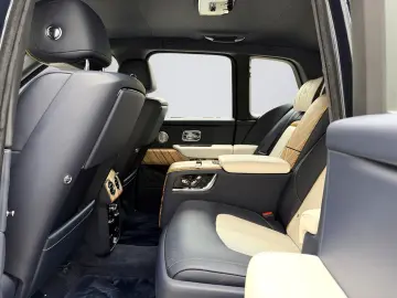 ROLLS ROYCE Cullinan 4 Seats Shooting Star Picnic Tables
