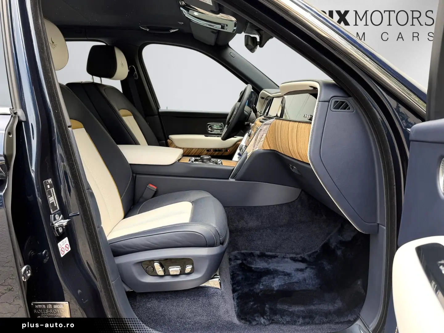 ROLLS ROYCE Cullinan 4 Seats Shooting Star Picnic Tables