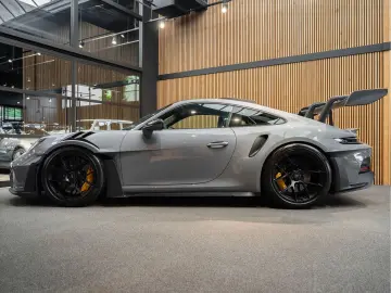 PORSCHE 992 992 GT3 RS Weissach Lift Keramisch Bose 4.0