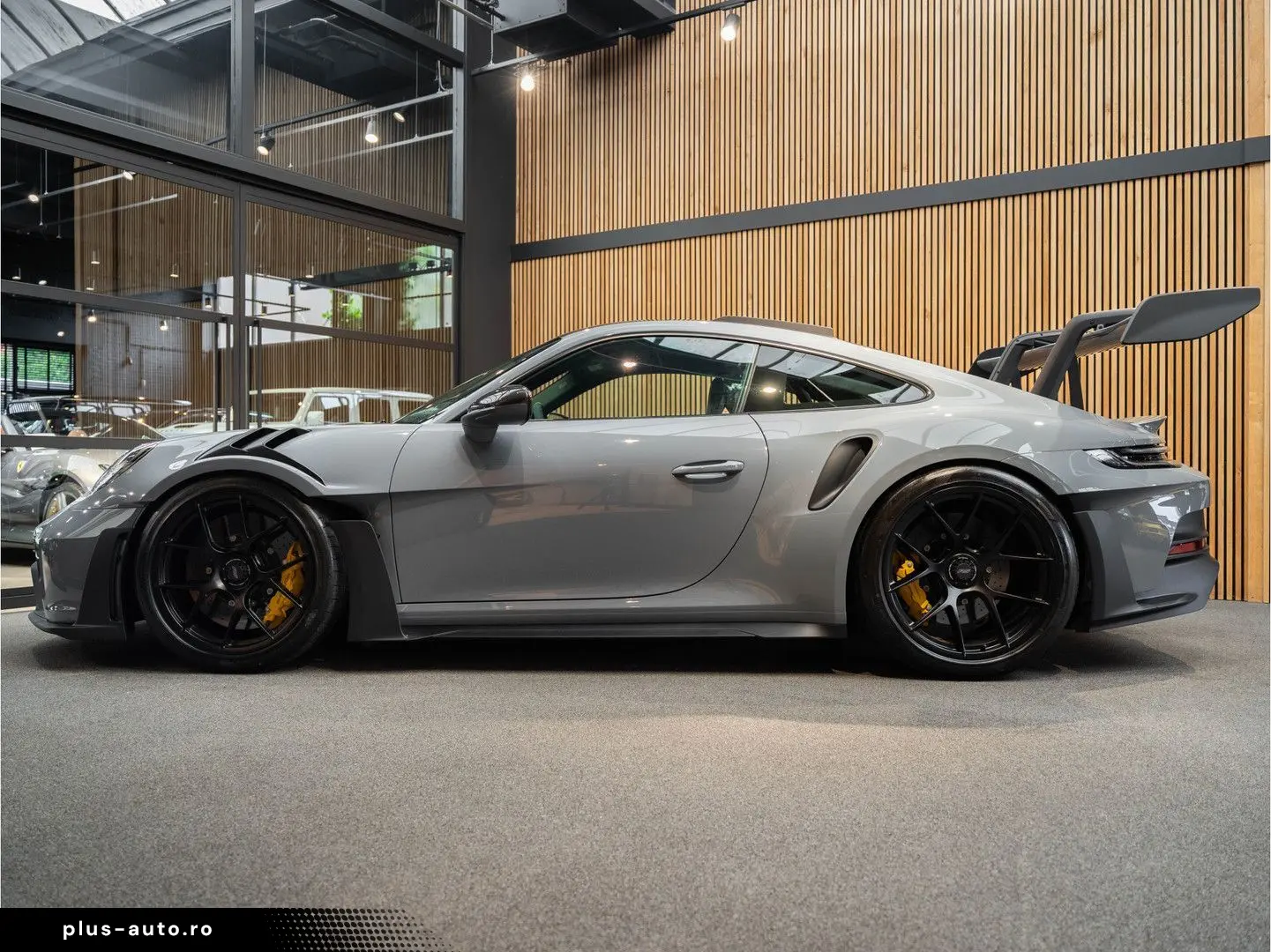 PORSCHE 992 992 GT3 RS Weissach Lift Keramisch Bose 4.0
