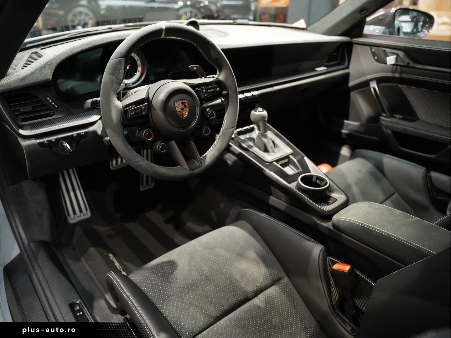 PORSCHE 992 992 GT3 RS Weissach Lift Keramisch Bose 4.0