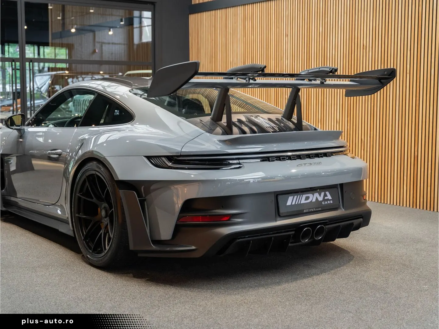 PORSCHE 992 992 GT3 RS Weissach Lift Keramisch Bose 4.0