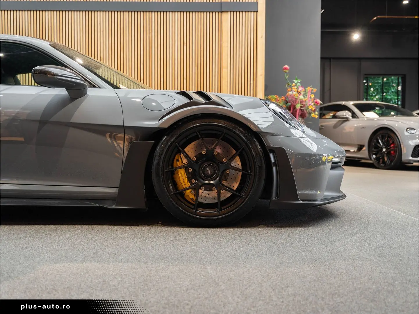 PORSCHE 992 992 GT3 RS Weissach Lift Keramisch Bose 4.0