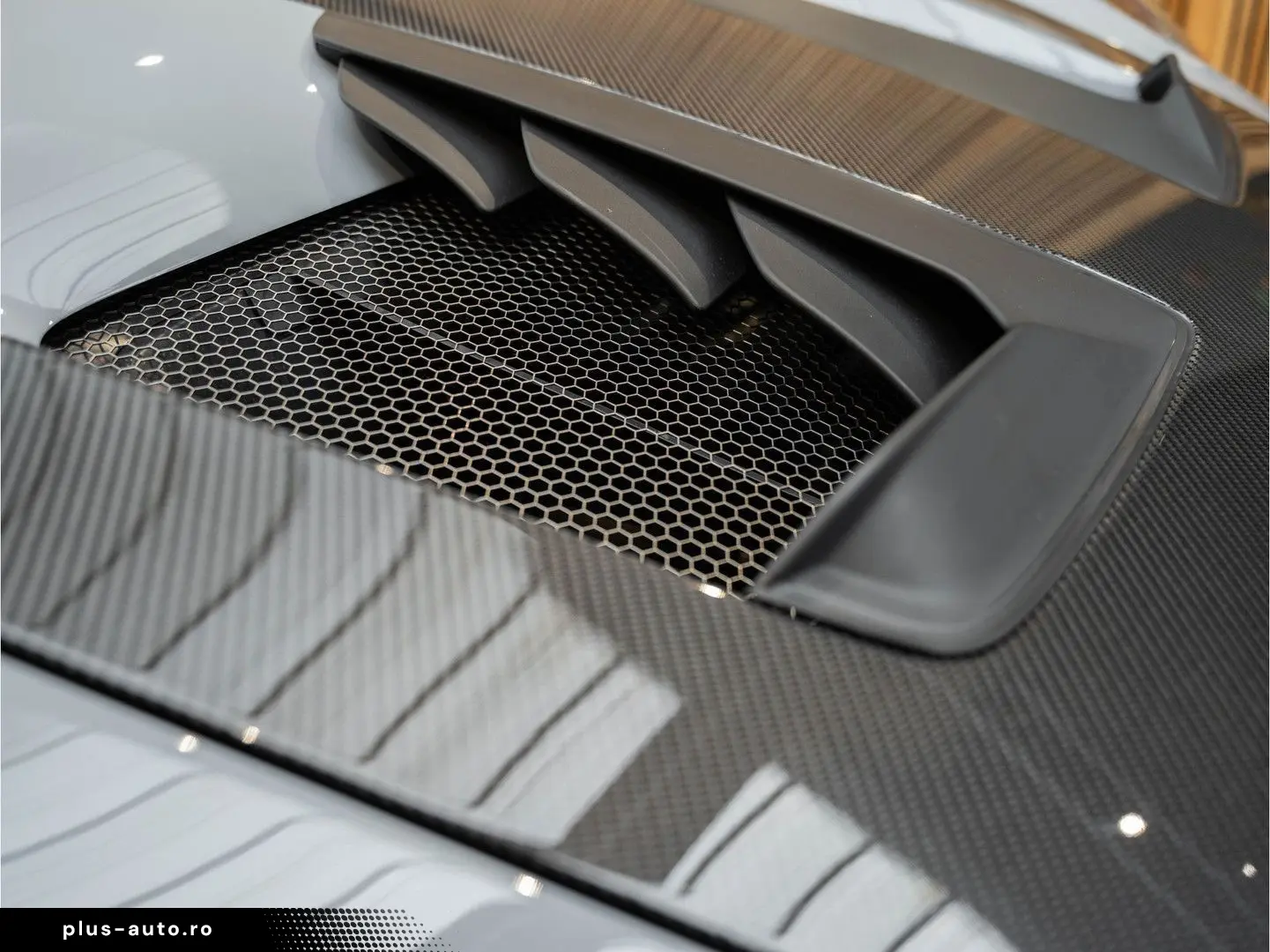 PORSCHE 992 992 GT3 RS Weissach Lift Keramisch Bose 4.0