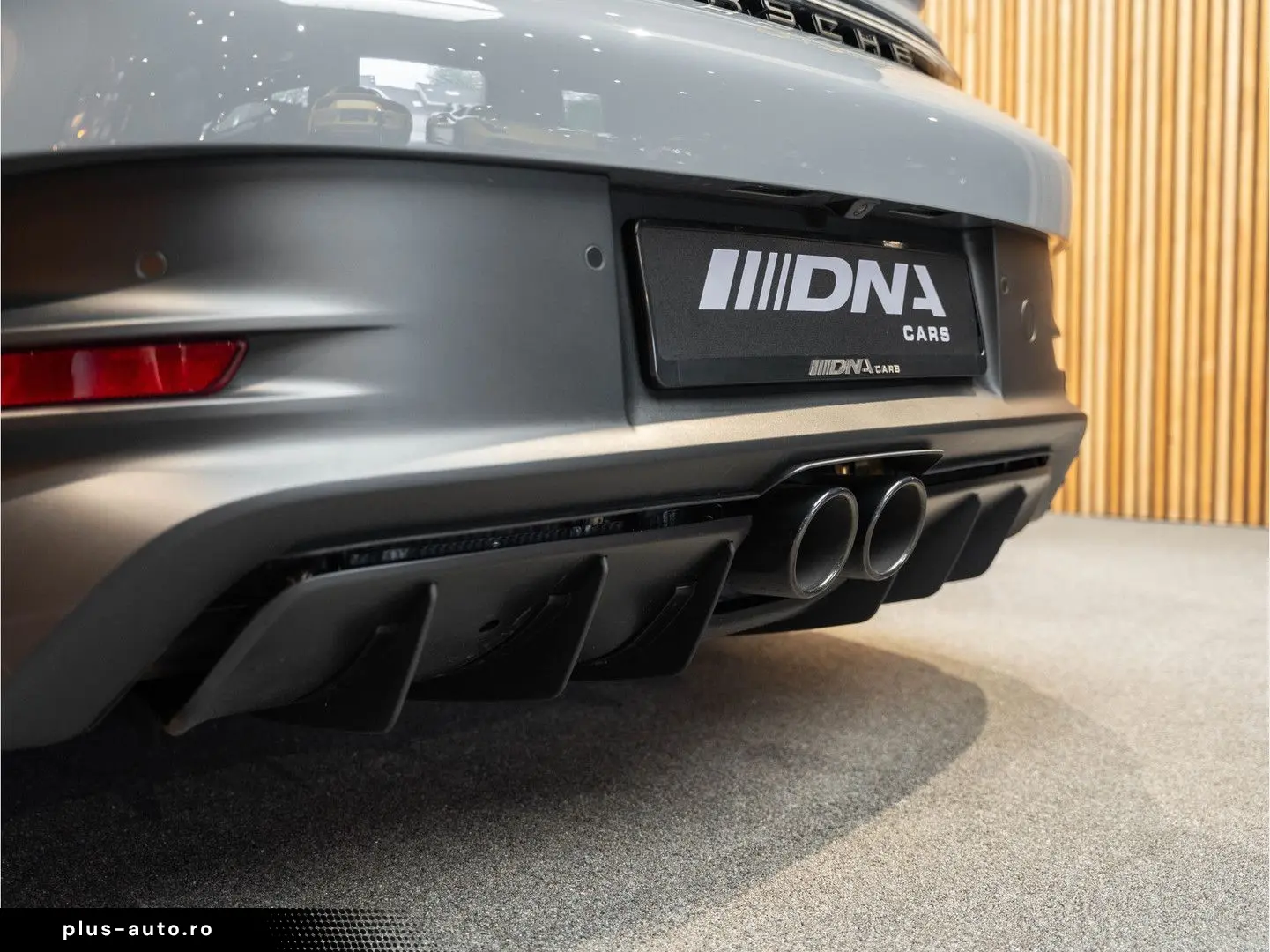 PORSCHE 992 992 GT3 RS Weissach Lift Keramisch Bose 4.0