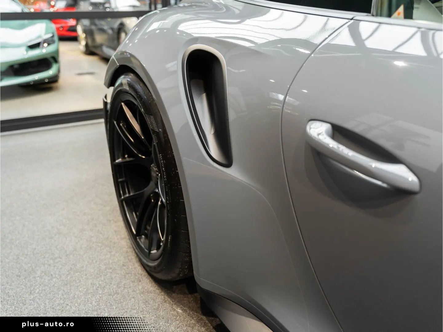 PORSCHE 992 992 GT3 RS Weissach Lift Keramisch Bose 4.0
