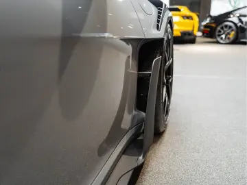 PORSCHE 992 992 GT3 RS Weissach Lift Keramisch Bose 4.0
