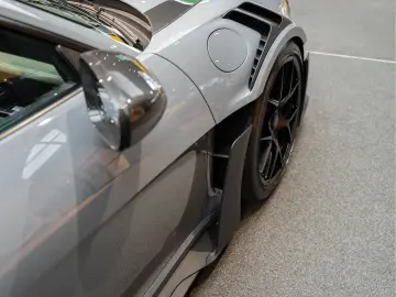 PORSCHE 992 992 GT3 RS Weissach Lift Keramisch Bose 4.0