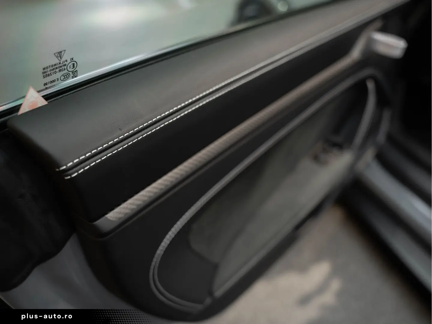 PORSCHE 992 992 GT3 RS Weissach Lift Keramisch Bose 4.0