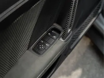 PORSCHE 992 992 GT3 RS Weissach Lift Keramisch Bose 4.0