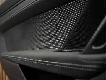 PORSCHE 992 992 GT3 RS Weissach Lift Keramisch Bose 4.0
