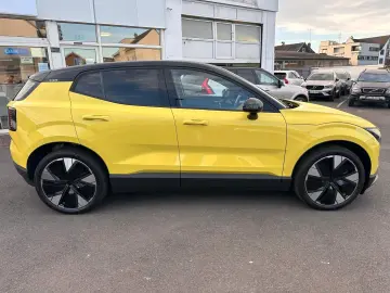 VOLVO EX30 AWD Plus Performance 20; ACC BLIS Standh.