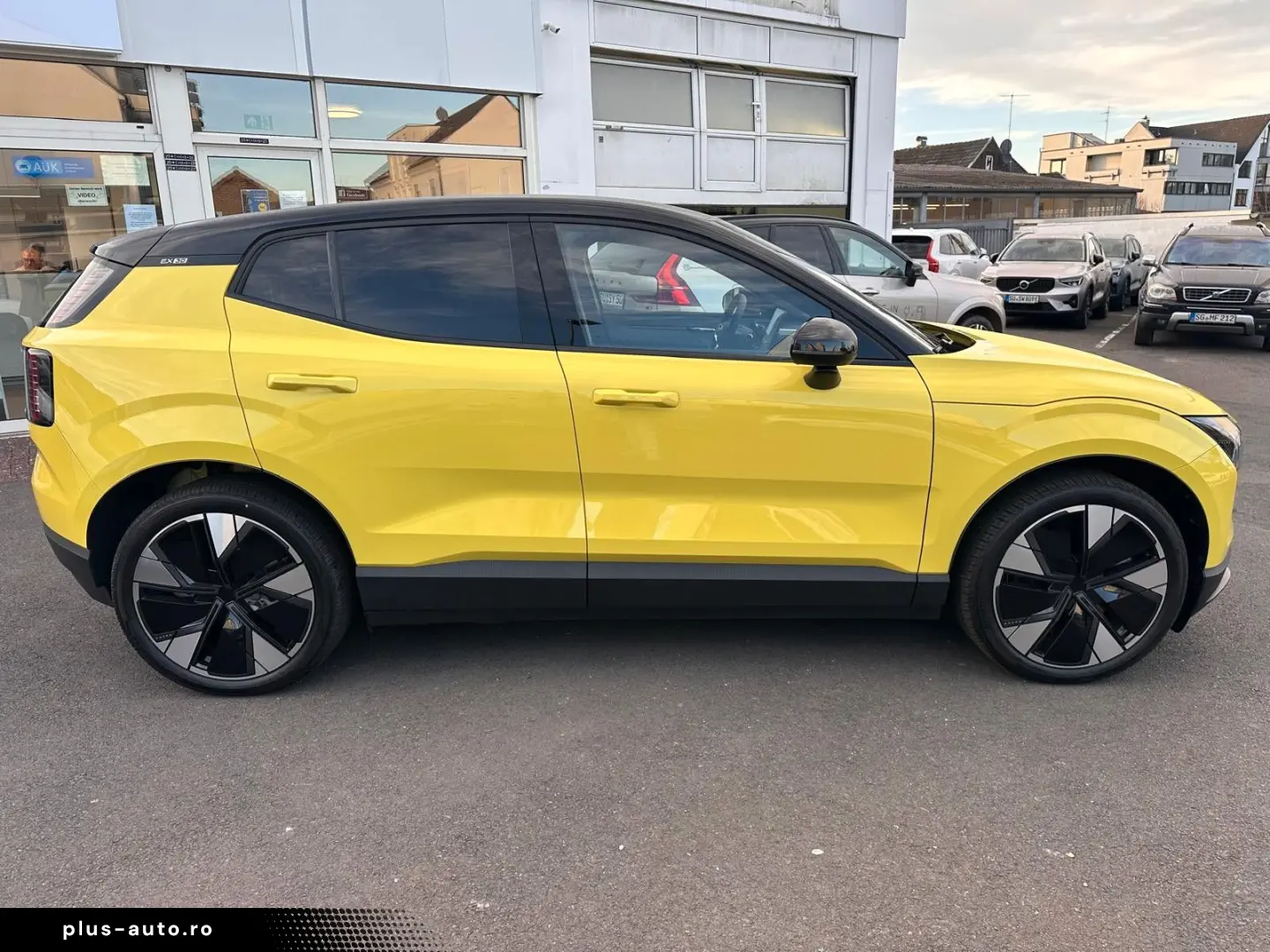 VOLVO EX30 AWD Plus Performance 20; ACC BLIS Standh.