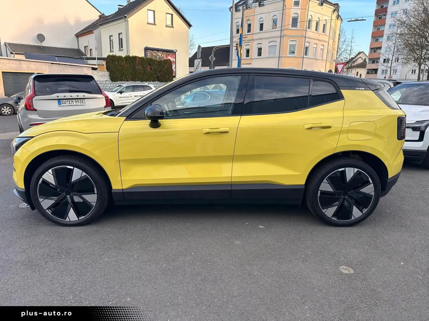 VOLVO EX30 AWD Plus Performance 20; ACC BLIS Standh.