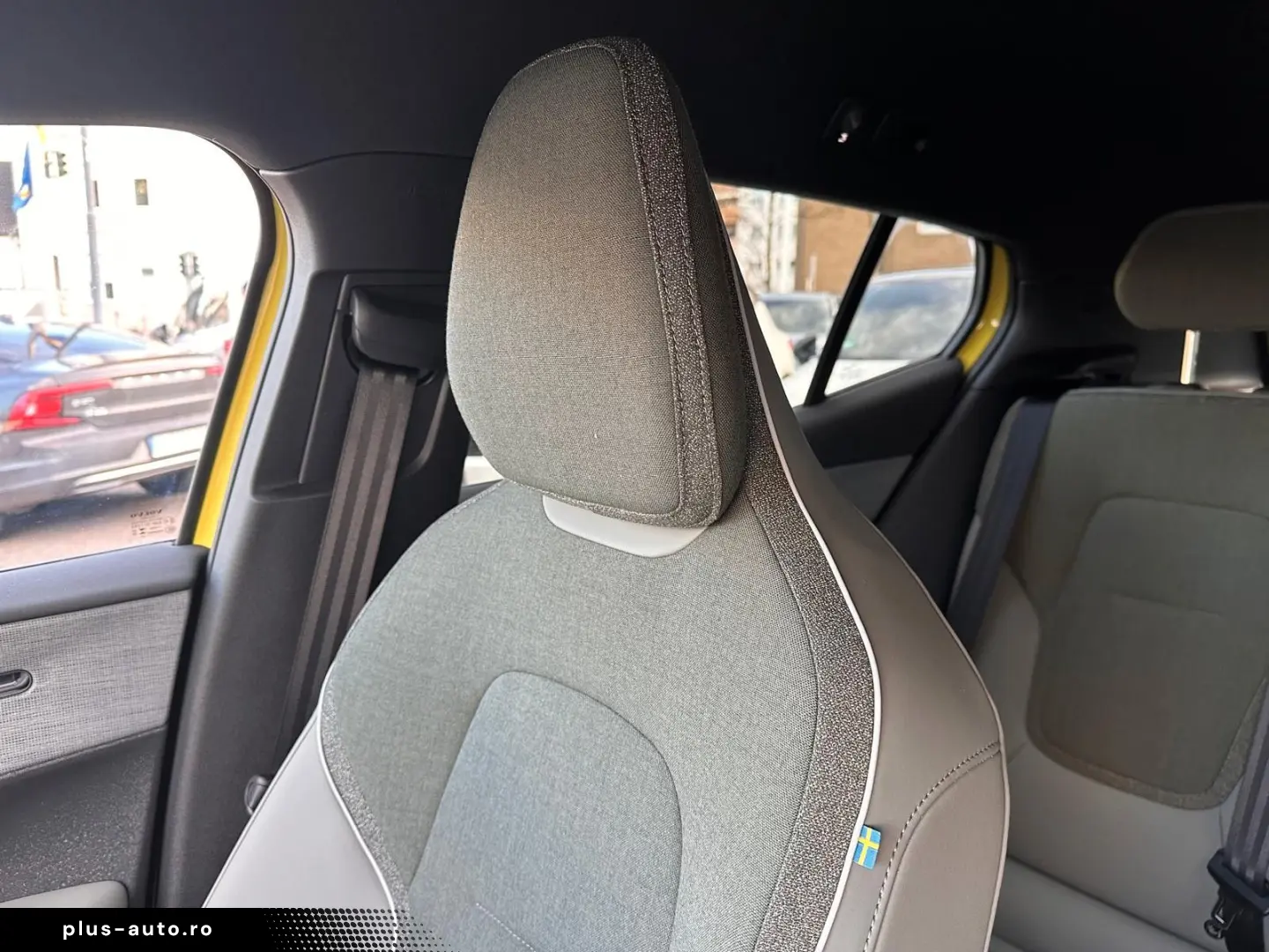 VOLVO EX30 AWD Plus Performance 20; ACC BLIS Standh.