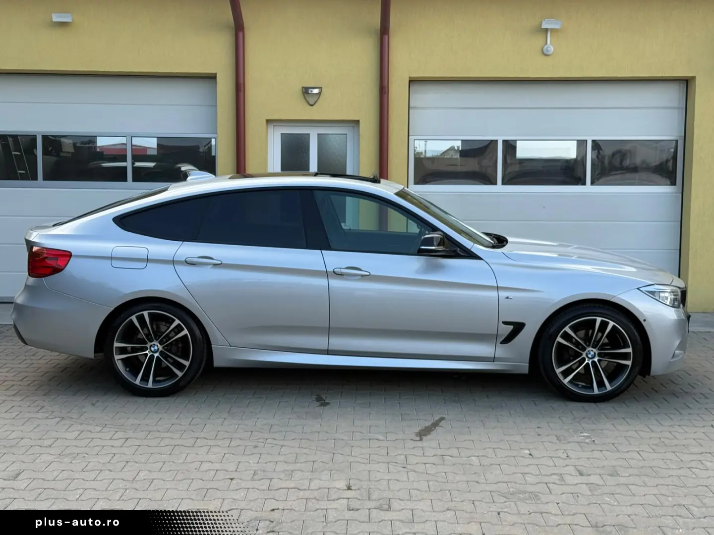BMW Seria 3 GT - 2.0d   184cp   xDrive   M-Pachet