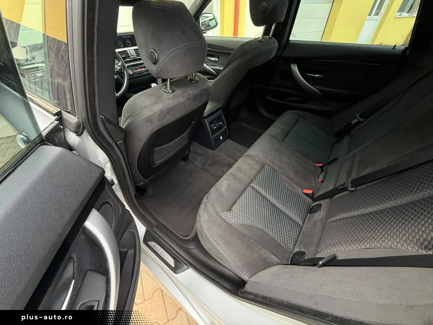 BMW Seria 3 GT - 2.0d   184cp   xDrive   M-Pachet