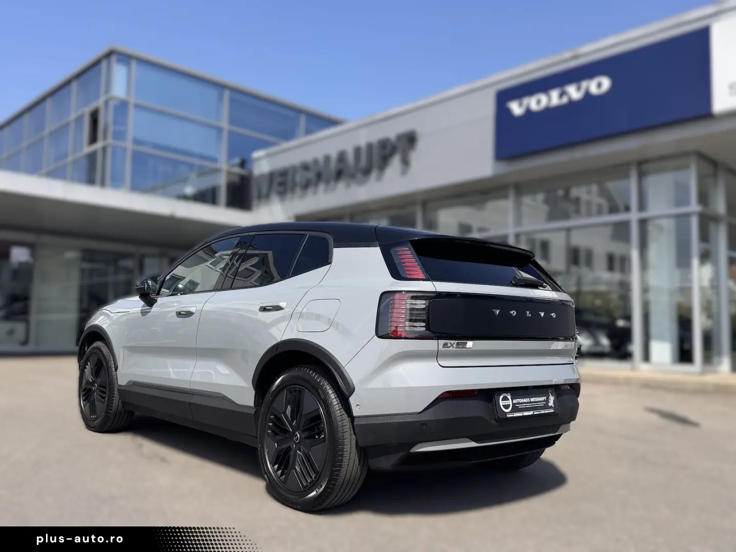 VOLVO EX30 Cross Country Ultra NP 59.390 Twin CC Met.