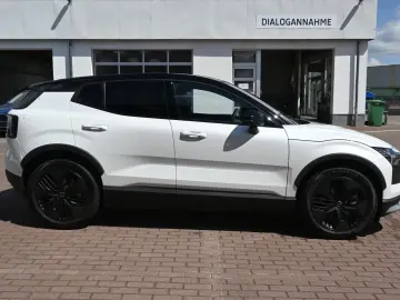VOLVO EX30 CC Twin Motor Performance AWD Ultra 360 Pan