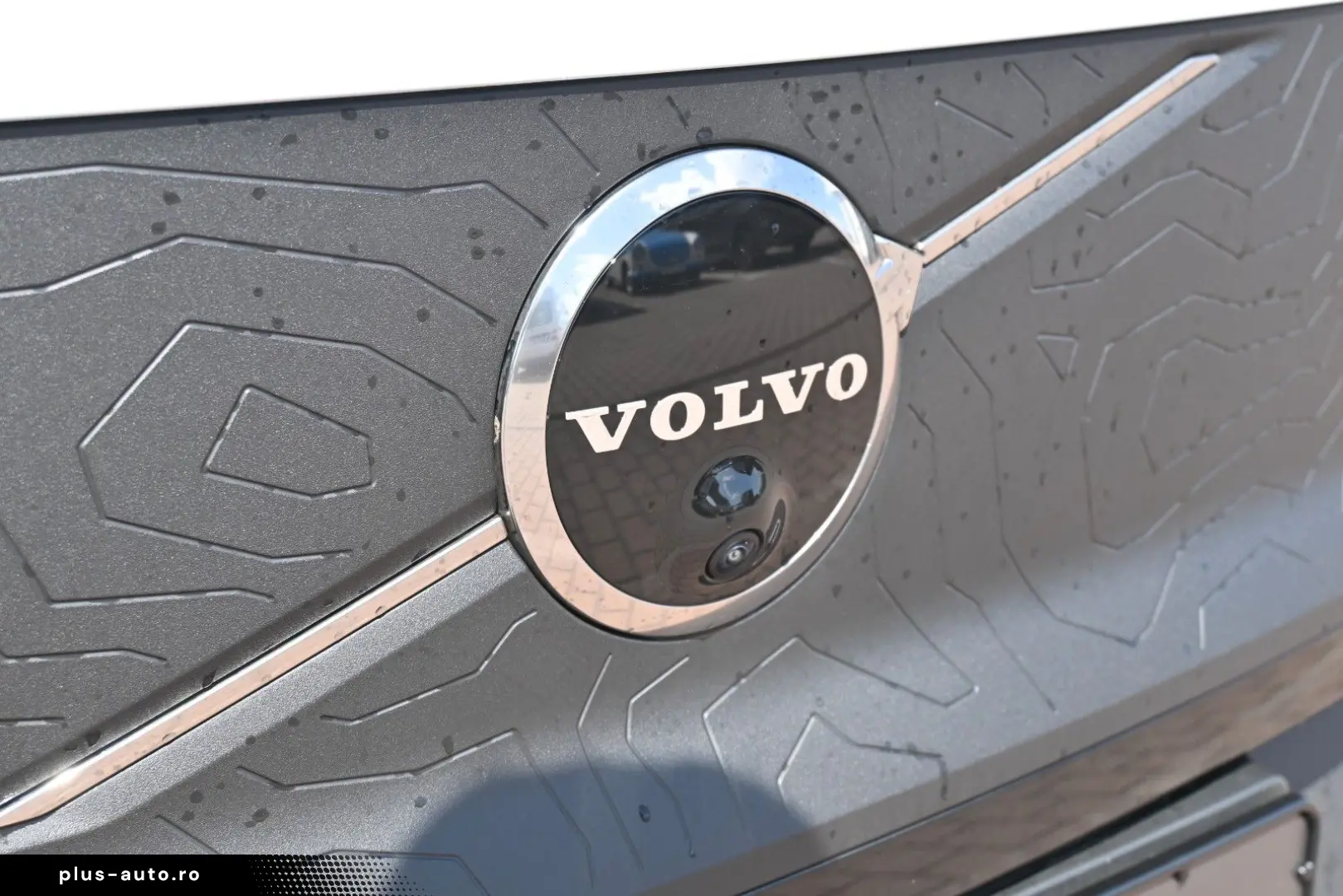VOLVO EX30 CC Twin Motor Performance AWD Ultra 360 Pan