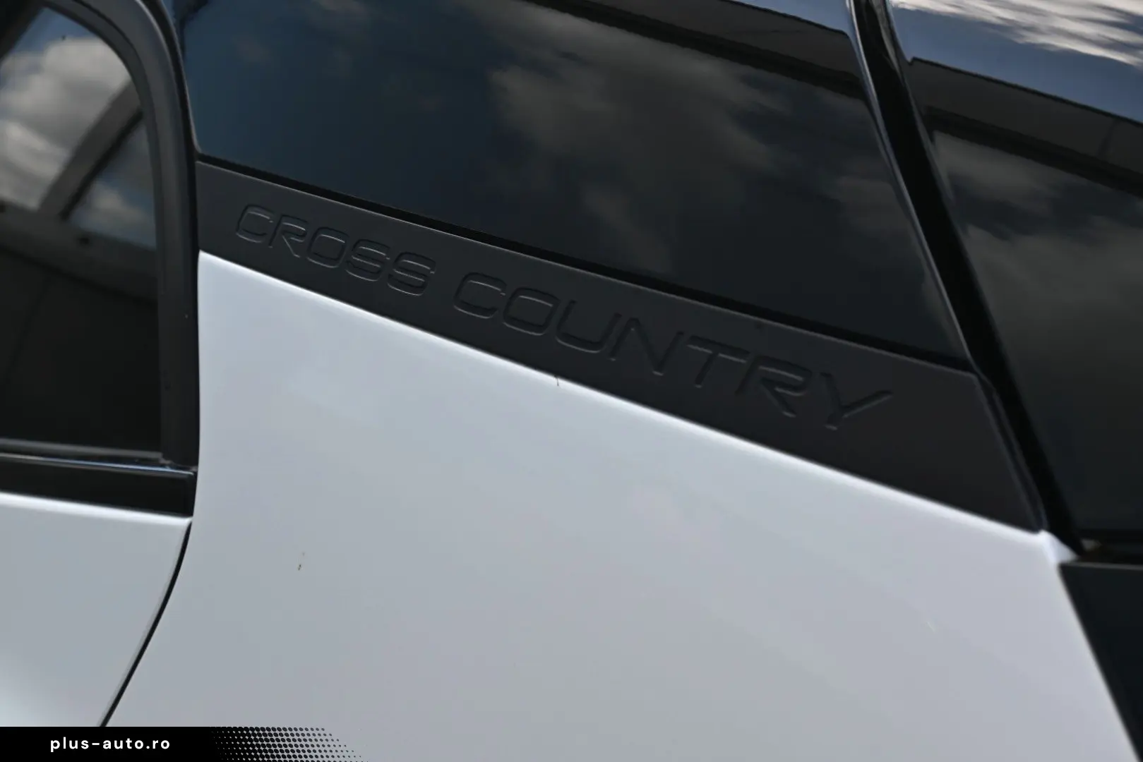VOLVO EX30 CC Twin Motor Performance AWD Ultra 360 Pan