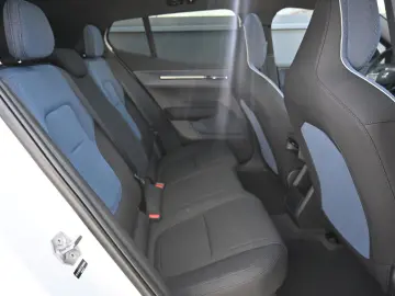 VOLVO EX30 CC Twin Motor Performance AWD Ultra 360 Pan