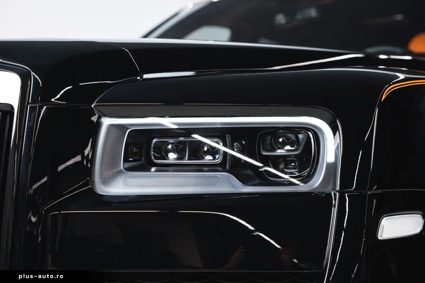ROLLS ROYCE Cullinan Black Badge  FULL OPTION  1 OWNER