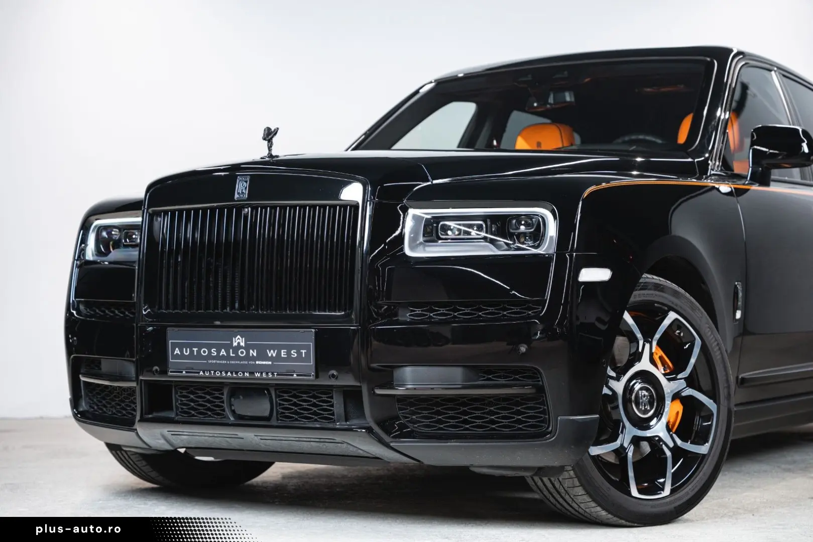 ROLLS ROYCE Cullinan Black Badge  FULL OPTION  1 OWNER