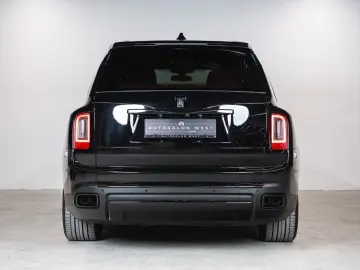 ROLLS ROYCE Cullinan Black Badge  FULL OPTION  1 OWNER